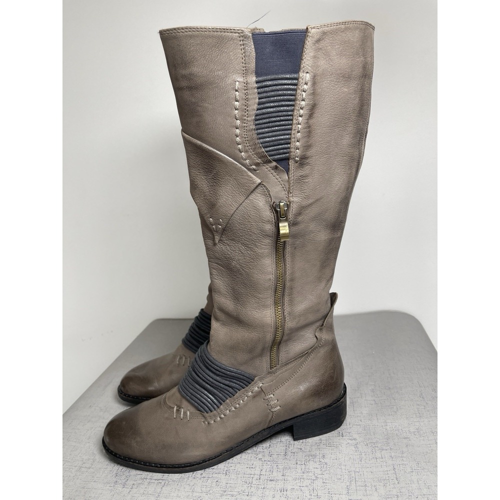 Everybody by B.Z. Moda Leather Tall Riding Boots Taupe 38.5 / 8 Boho Cottage